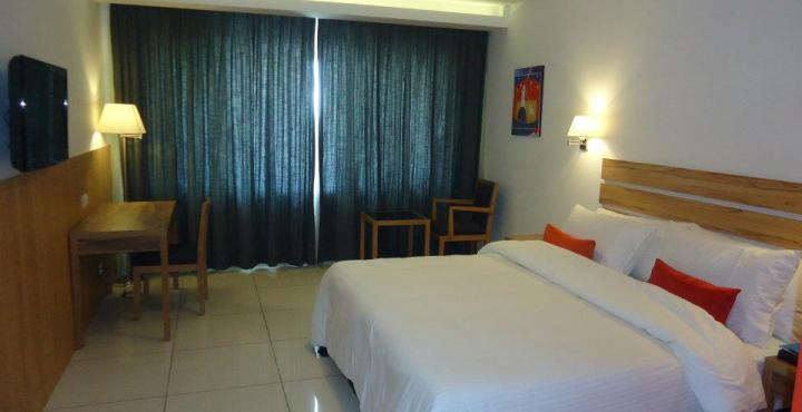 วอนเดอร์ลา รีสอร์ต Hotel Kumbalgod ภายนอก รูปภาพ