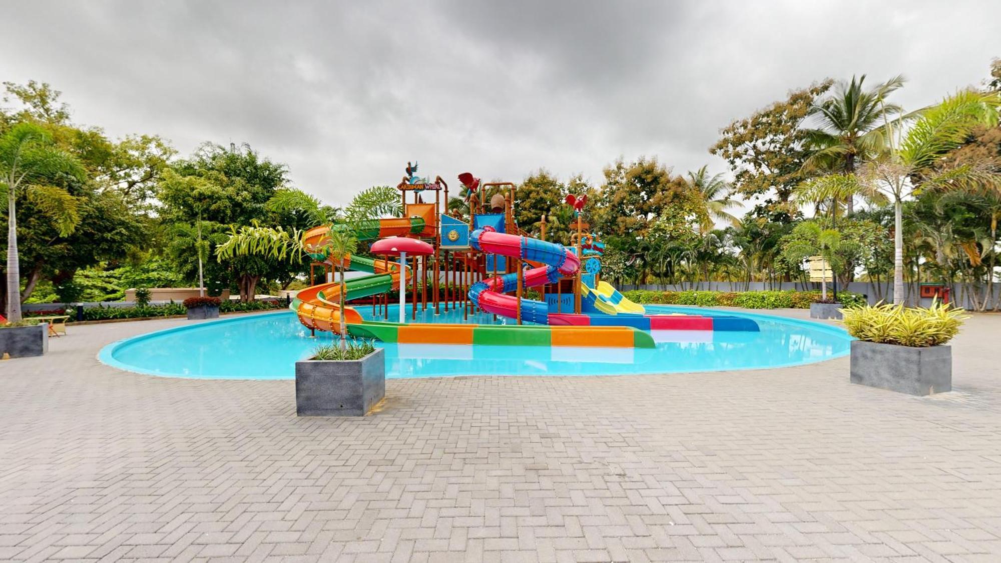 วอนเดอร์ลา รีสอร์ต Hotel Kumbalgod ภายนอก รูปภาพ